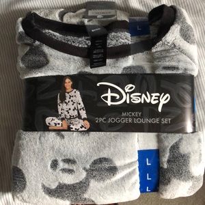 Disney Size Lrg 2pc Jogger Lounge Set!